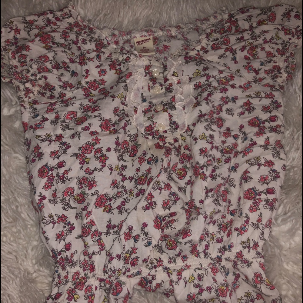 floral shirt